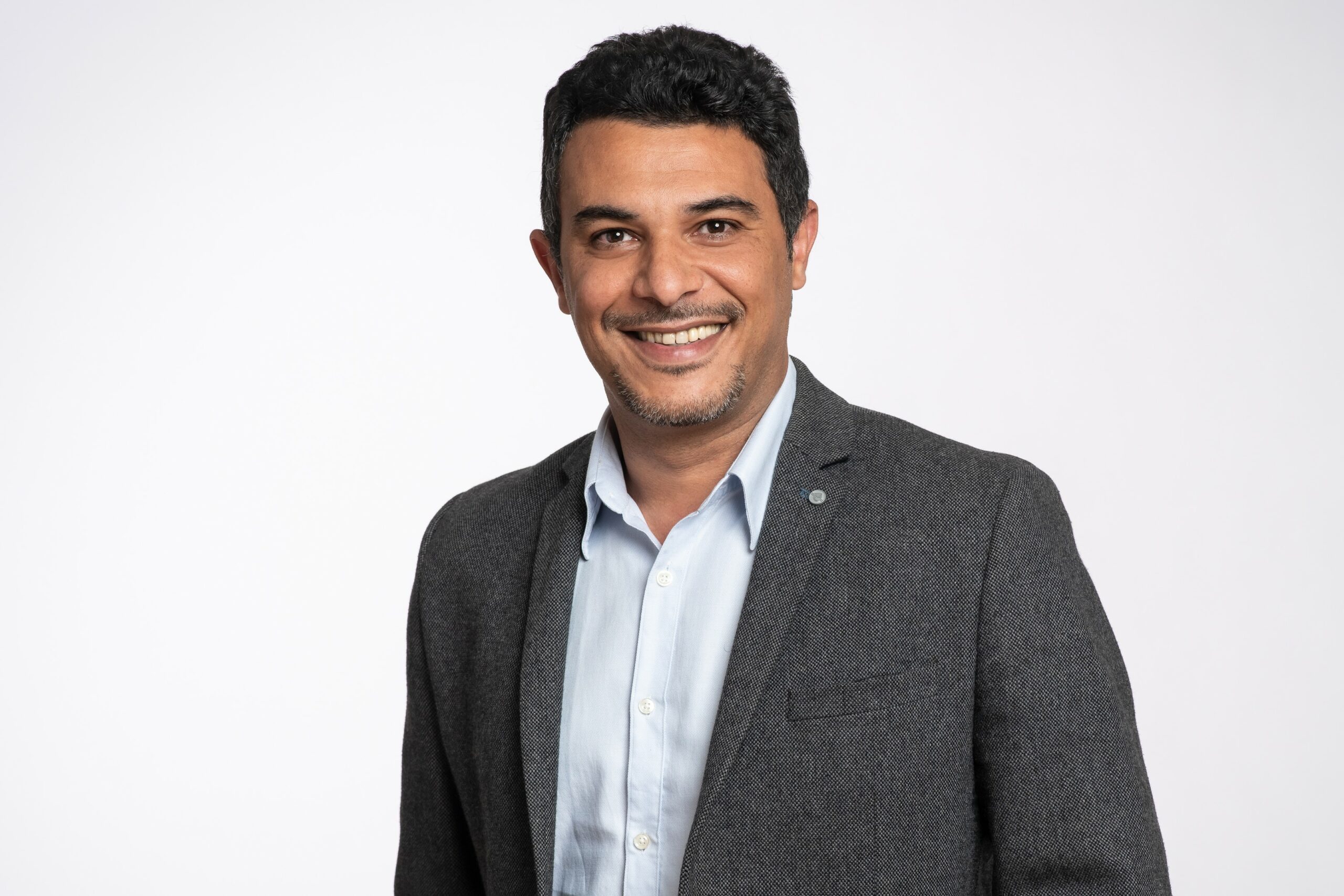 Porträt von Mohamed Bertoz, Experte für Gebrauchtsoftware und Sales Manager für Frankreich im Team usedSoft